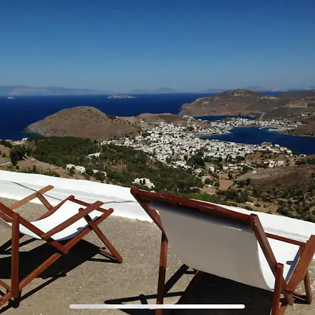Chora With A View 帕特莫斯
